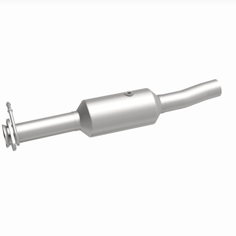 Convertisseur catalytique MagnaFlow 09-10 Ford F-550 Super Duty V10 6,8 L à montage direct sur le soubassement arrière