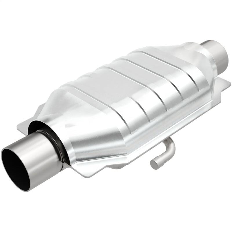 Convecteur MagnaFlow universel Entrée 2,5 pouces Sortie 2,5 pouces Longueur 16 pouces Largeur 6,375 pouces