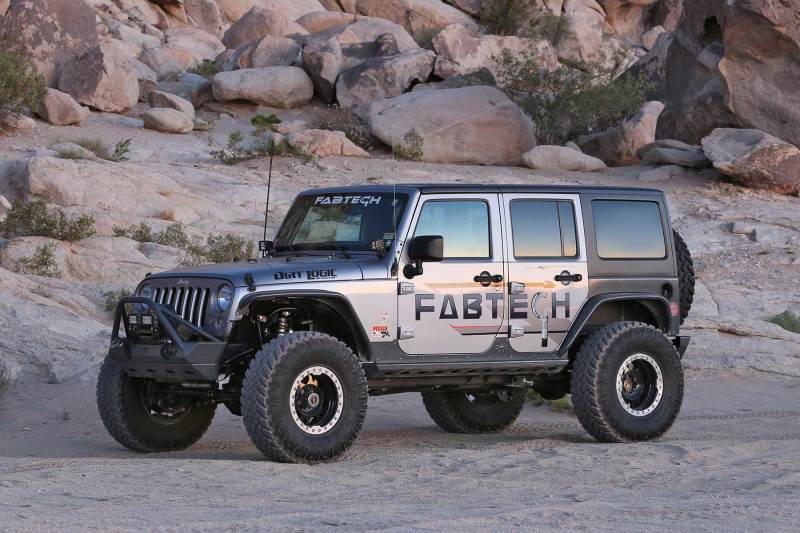 Fabtech 07-18 Jeep JK 4 portes 3 pouces Crawler C/O avec Dlss 2.5 C/O Resi et Rr Dlss Resi