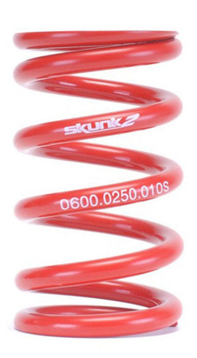 Ressort de course universel Skunk2 (droit) - 6 po de longueur - 2,5 po de diamètre intérieur - 10 kg/mm ​​(0600.250.010S)