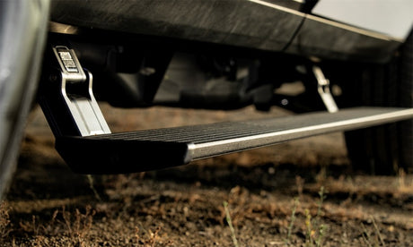 AMP Research 21-23 Chevrolet Suburban/Tahoe / 21-23 GMC Yukon (y compris XL) PowerStep - Noir