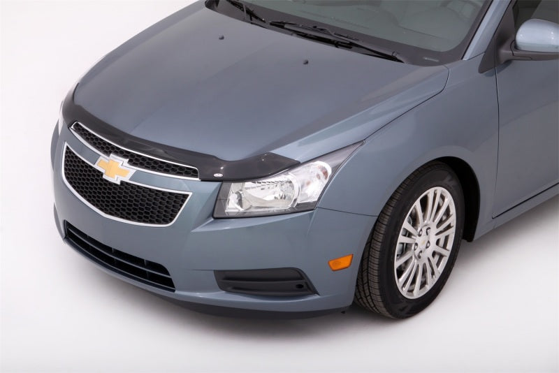 Capot de protection en acrylique à profil bas AVS 11-15 pour Chevy Cruze Aeroskin - Fumé