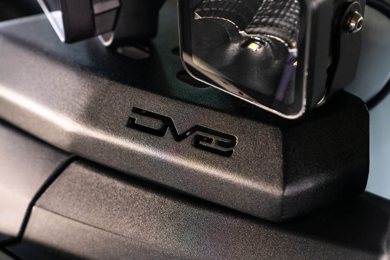 Supports d'éclairage pour montant A du Ford Bronco DV8 21-22