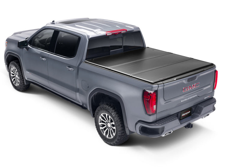 UnderCover 05-21 Nissan Frontier 6ft w/ Factory Cargo Management System Triad Bed Cover