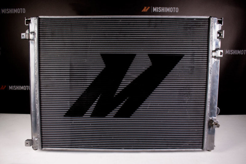 Radiateur en aluminium Mishimoto SRT8 Hellcat Performance pour Dodge Challenger R/T 2008-2016