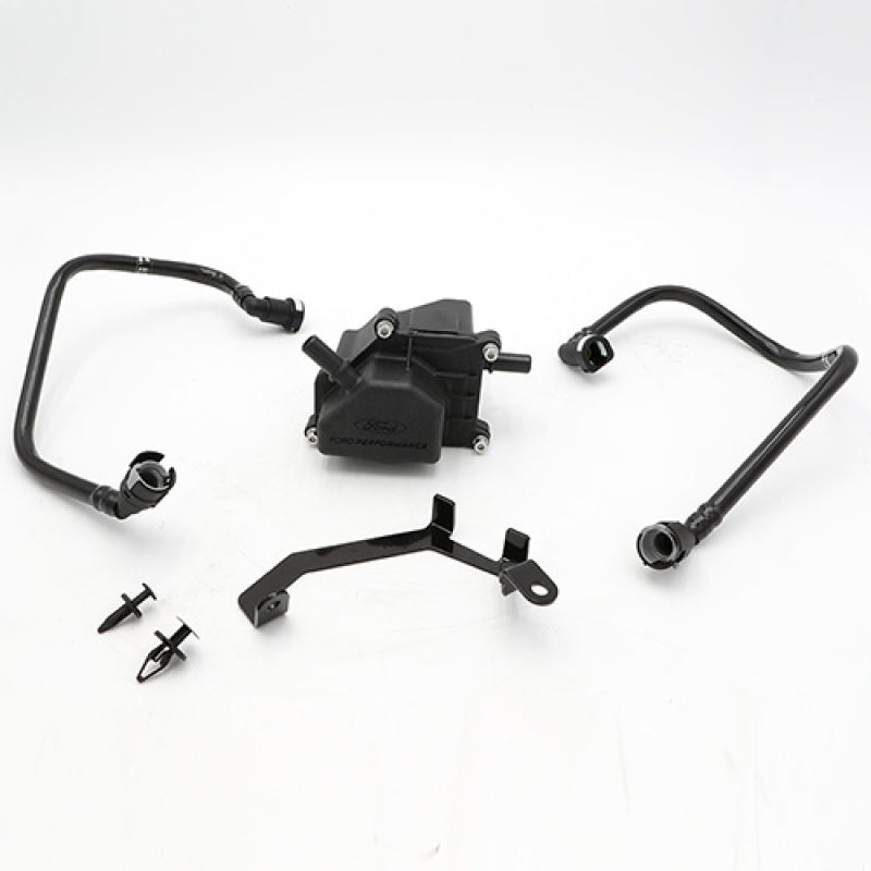 Séparateur d'huile-air côté gauche Ford Racing 15-18 Mustang 2.3L EcoBoost