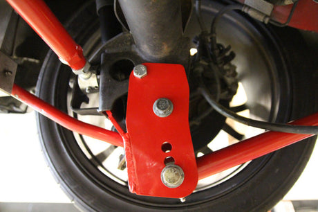 Supports de relocalisation du bras de suspension arrière UMI Performance 05-14 Ford Mustang - Boulonnés