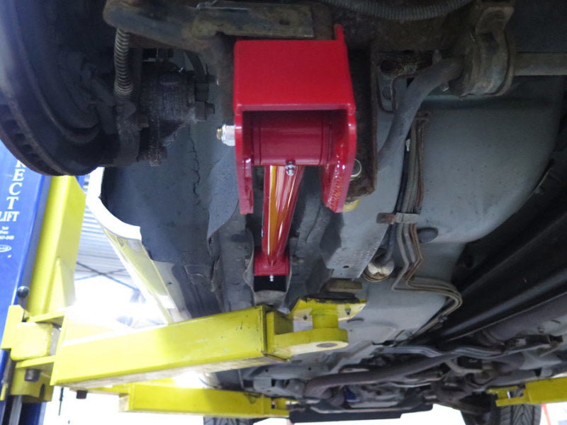 Kit de bras de suspension inférieurs et de barre Panhard réglable sur la voiture UMI Performance 82-02 GM F-Body