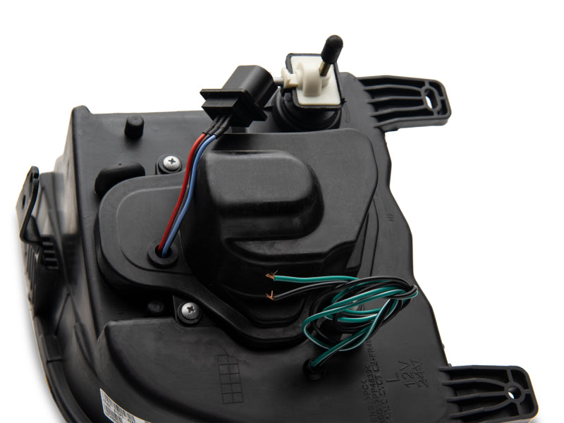 Raxiom 05-09 Ford Mustang avec phares halogènes - Boîtier noir (lentille transparente) (pas de GT500)