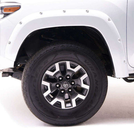 Élargisseurs d'ailes boulonnés EGR 16+ Nissan Titan XD - Ensemble - Platine liquide métallisé