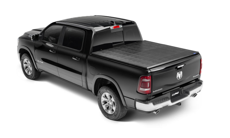 Lund 02-17 Dodge Ram 1500 (6.5ft. BedExcl. Beds w/Rambox) Genesis Tri-Fold Tonneau Cover - Black