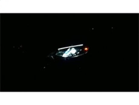Phares de projecteur Spyder Ford Focus 12-14 Modèle halogène uniquement - DRL Noir PRO-YD-FF12-DRL-BK