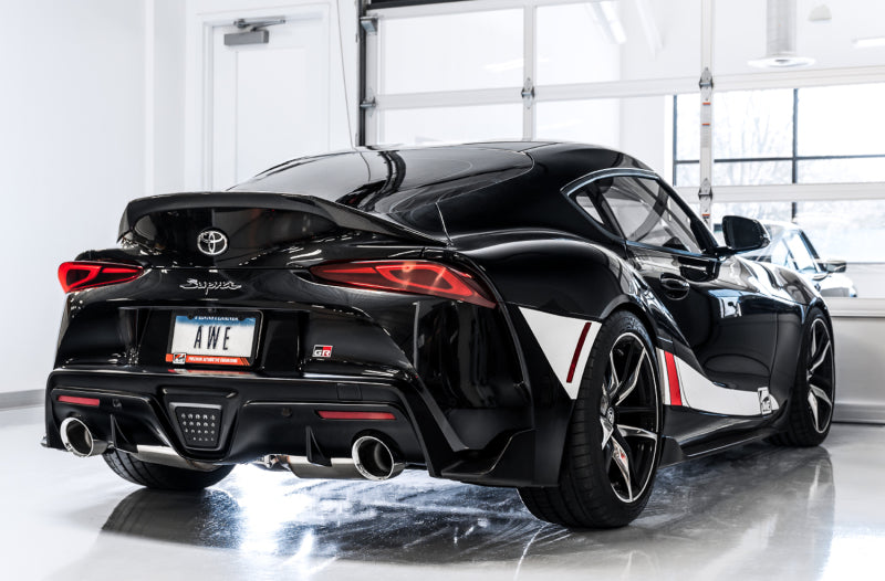 Échappement AWE 2020 Toyota Supra A90 Touring Edition non résonnant - Embouts chromés argentés de 5 pouces