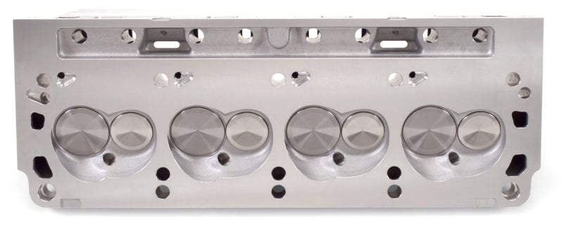 Culasses Edelbrock E-Street SB-Ford avec soupapes d'admission de 1 90 po, emballées complètement par paires