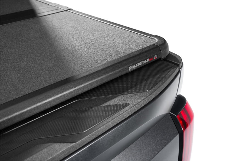 Extang 22-23 Toyota Tundra (caisse de 6 pi 7 po) ALX à caisse solide et repliable