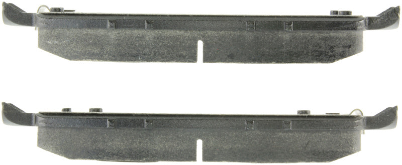 Plaquettes de frein sport StopTech avec cales - Avant