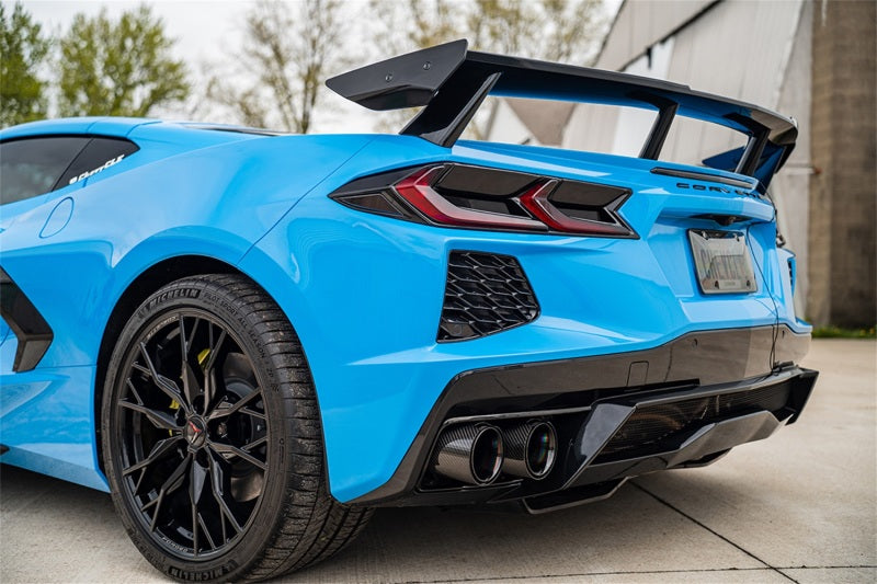 Corsa 20-23 Chevrolet Corvette C8 RWD Cat-Back à soupapes de 3 pouces avec AFM avec embouts PVD noirs en fibre de carbone de 4,5 pouces