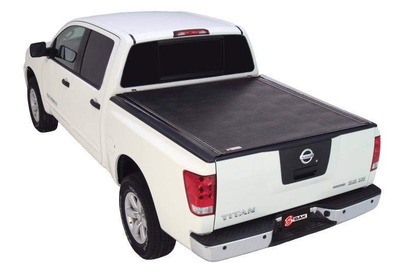 BAK 17-20 Nissan Titan 5 pieds 6 pouces lit Revolver X2