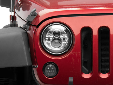 Phares à LED Daymaker de la série Axial Jeep Wrangler TJ/JK de Raxiom 97-18 - Boîtier chromé (lentille transparente)