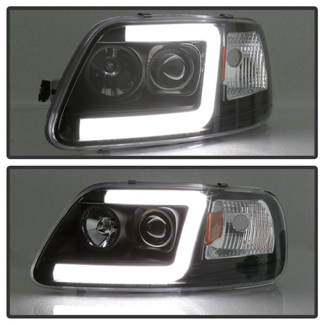 Phares de projecteur à barre lumineuse Spyder 97-03 Ford F-150 (après 6/1997) - Noir (PRO-YD-FF15097V2-LB-BK)
