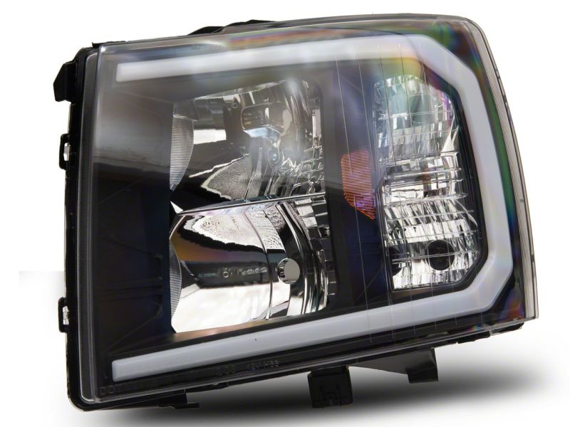 Phares Raxiom 07-13 Chevrolet Silverado 1500 série axiale avec barre LED - boîtier noir (lentille transparente)