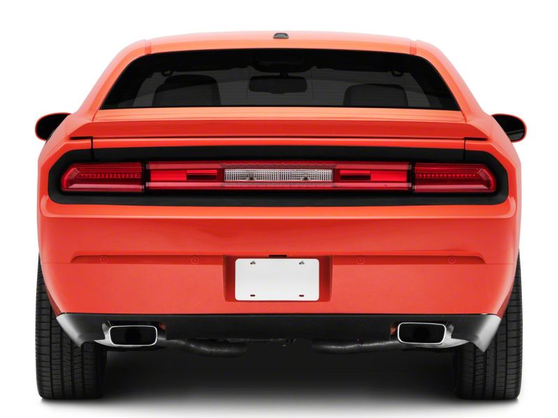 Feux arrière à LED Raxiom 08-14 Dodge Challenger - Boîtier chromé - Lentille rouge/transparente