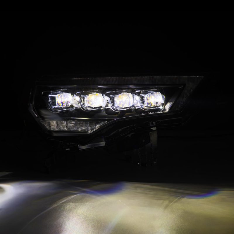 AlphaRex 14-22 Toyota 4Runner (conventionnel requis 2021) NOVA LED Proj HL Blk avec feux d'activité et feux de position + SB DRL