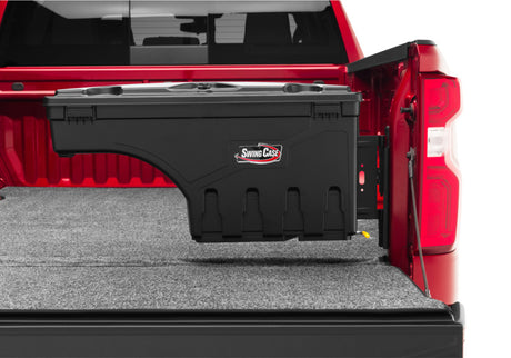 UnderCover 07-18 Chevy Silverado 1500 (19 Legacy) Boîtier pivotant côté passager - Noir lisse