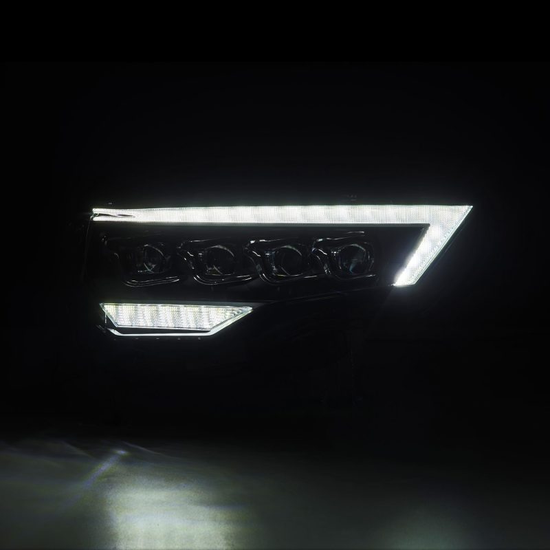 AlphaRex 14-22 Toyota 4Runner (conventionnel requis 2021) NOVA LED Proj HL Blk avec feux d'activité et feux de position + SB DRL