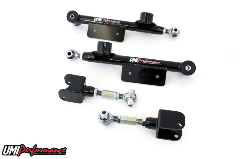 Bras de suspension réglables supérieurs et inférieurs UMI Performance pour Ford Mustang 99-04