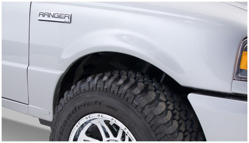 Bushwacker 93-11 Ford Ranger Styleside Extend-A-Fender Style Flares 4 pièces 72,0/84,0 po - Noir