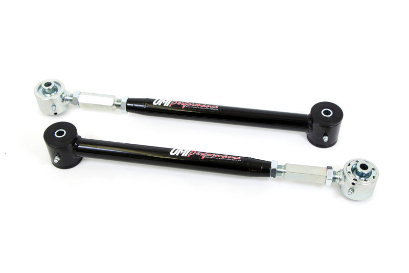 Bras de suspension réglables UMI Performance 82-02 F-Body sur voiture - Joint poly/roto