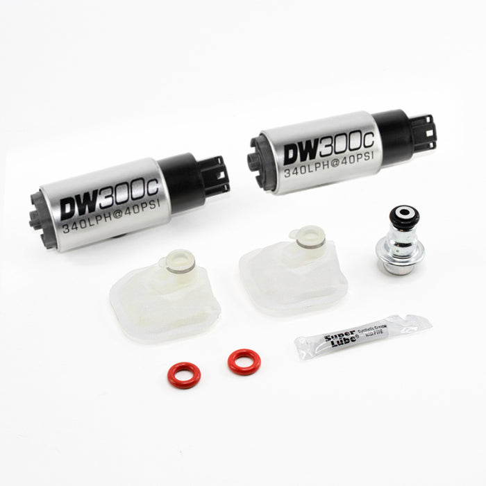 Pompes à carburant intégrées DeatschWerks 09-15 Cadillac CTS-V DW300c (2) 340 LPH avec kit d'installation