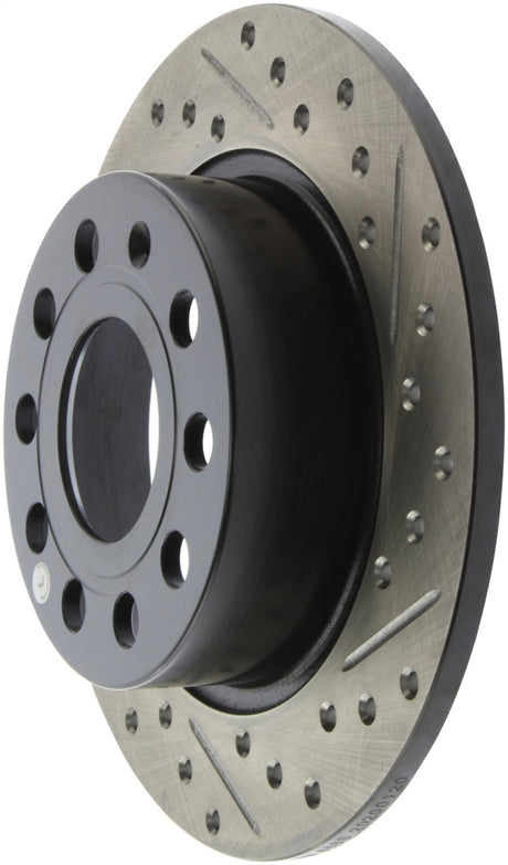 Rotor arrière gauche fendu et percé StopTech 11-17 Volkswagen Jetta /Golf / Golf GTI