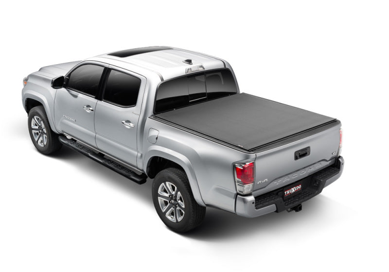 Truxedo 2022 Toyota Tundra 6 pi 6 po Sentry CT Couvre-caisse - Avec système de rails de pont