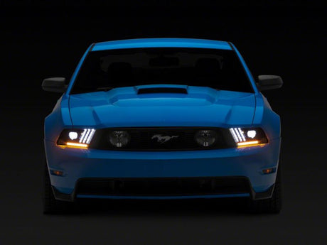 Phares de projecteur à LED Raxiom 10-12 Ford Mustang SEQL, clignotants - Boîtier noir (lentille transparente)