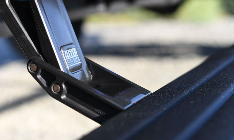 AMP Research 19-21 Chevrolet Silverado 1500 à cabine allongée/cabine double PowerStep Smart Series