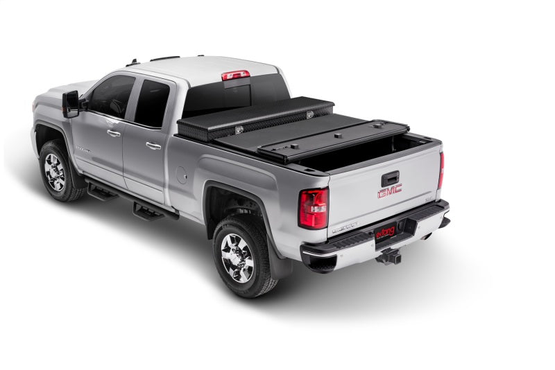 Extang 99-06 Chevy/GMC Silv/Sierra (8ft) / 07 Classic (incl HD) Solid Fold 2.0 Toolbox