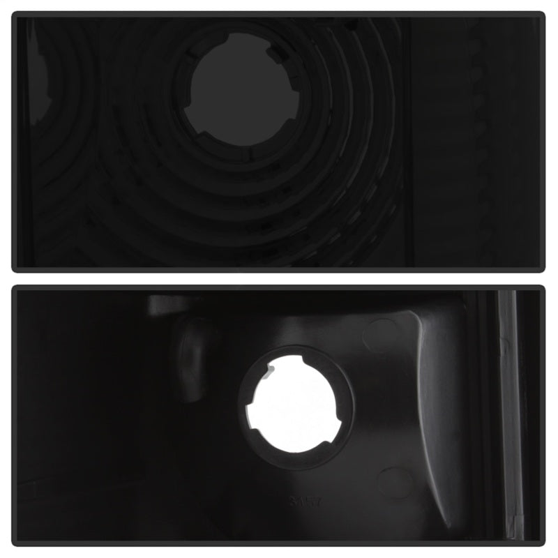 xTune Chevy Silverado 1500/2500/3500 99-02 Version 3 Feux arrière Fumé noir ALT-ON-CS99V3-LBLED-BSM