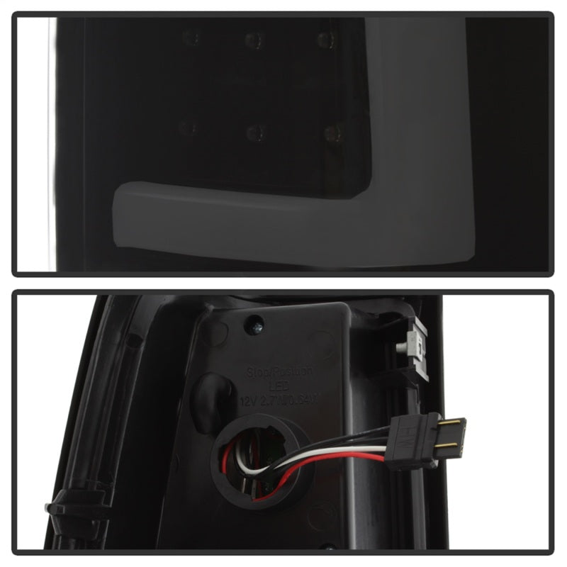 xTune Chevy Silverado 1500/2500/3500 99-02 Version 3 Feux arrière Fumé noir ALT-ON-CS99V3-LBLED-BSM