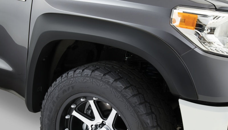 Bushwacker 14-18 Toyota Tundra Extend-A-Fender Style Flares 2 pièces - Noir