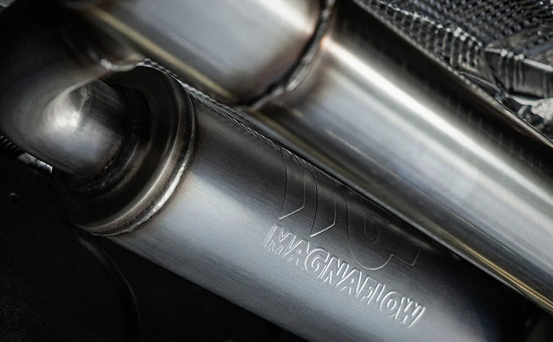 Échappement Cat-Back MagnaFlow 19-23 pour Chevy Silverado 1500 19-23 GMC Sierra 1500 Overland