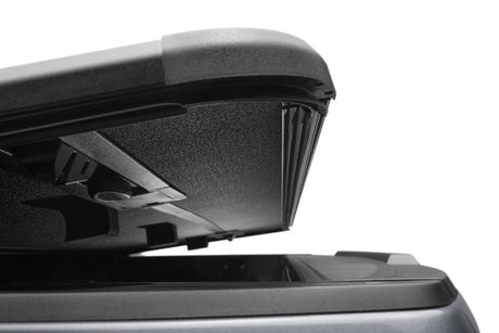 Extang 14-18 Chevy/GMC Silverado/Sierra 1500 (caisse de 6 pi 7 po) ALX à pliage solide