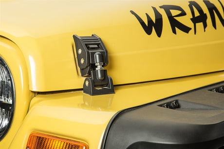 Attaches de capot noires texturées pour Jeep Wrangler TJ 97-06 Rugged Ridge