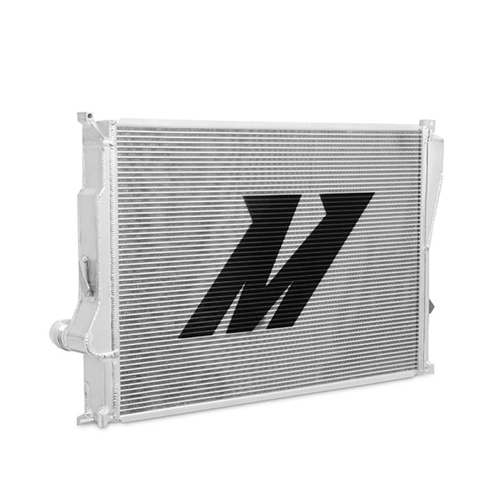 Radiateur en aluminium hautes performances Mishimoto 01-06 BMW M3 3.2L