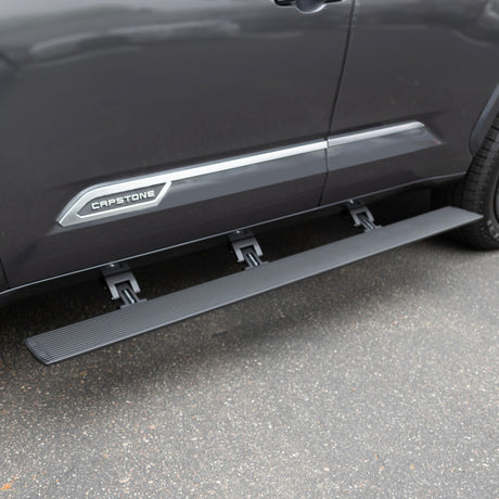 Kit de marchepieds électriques Go Rhino 23-24 pour Toyota Sequoia Sport Utility (Ex. Hybrid) E1 - Texte. Noir