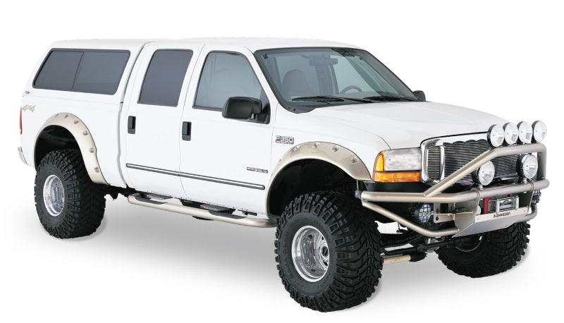 Élargisseurs de style découpés Bushwacker 99-10 Ford F-250 Super Duty Styleside 2 pièces 81,0 po - Noir