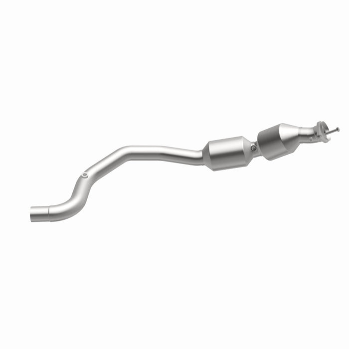 MagnaFlow 13-17 Range Rover V8 5 OEM Underbody Direct Fit EPA Compliant Catalytic Converter