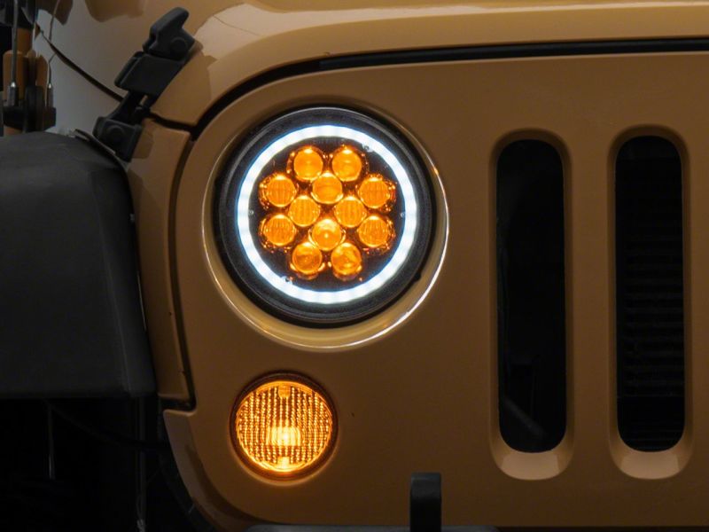 Phares à LED Raxiom 07-18 Jeep Wrangler JK Axial Spider avec halo Angel Eye - Boîtier noir (lentille transparente)