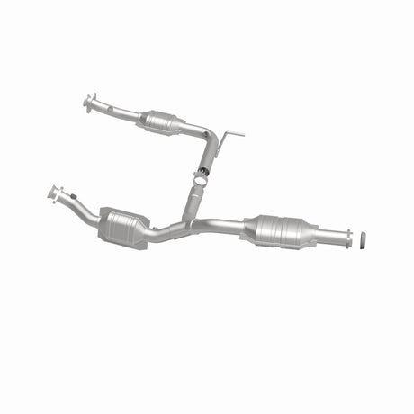 Magnaflow Conv DF 02-03 Ford Explorer 4.0L / 02-03 Mercury Mountaineer 4.0L (Californie)